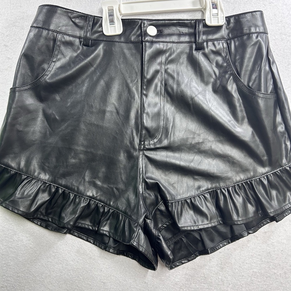 Day+ Moon Faux Leather Ruffle Shorts Size M
